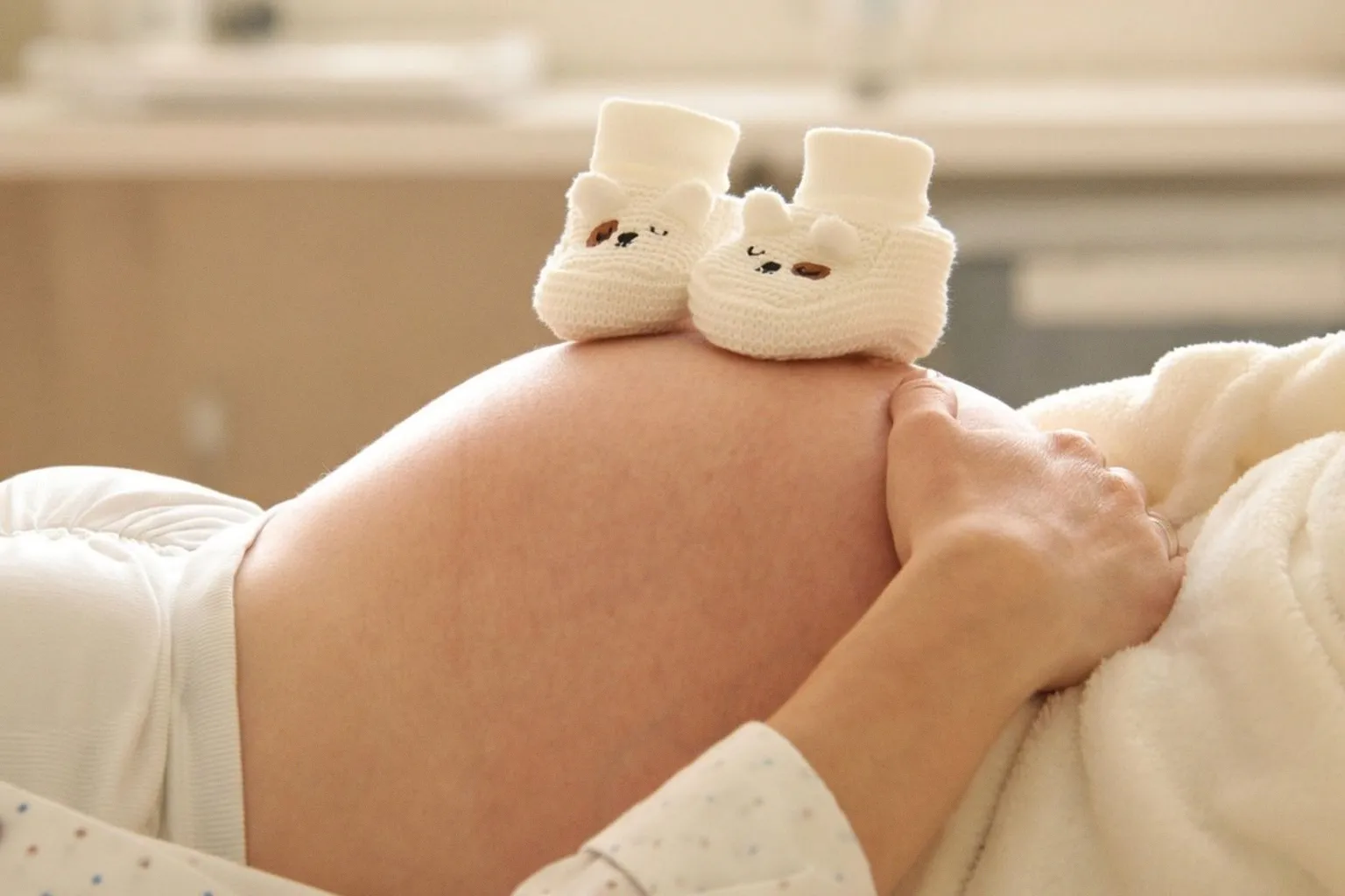GLP-1 Receptor Agonists in Pregnancy: Assessing Safety and Clinical Uncertainties